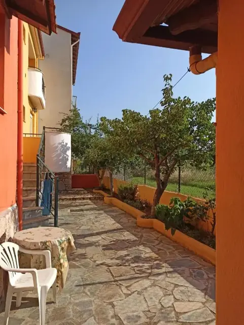 Entrance and veranda